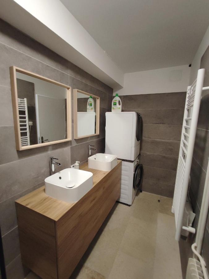 Le Thiers-Temps - Ac Clim - Grande Terrasse - Proche Theatres Apartment อาวีญง ภายนอก รูปภาพ