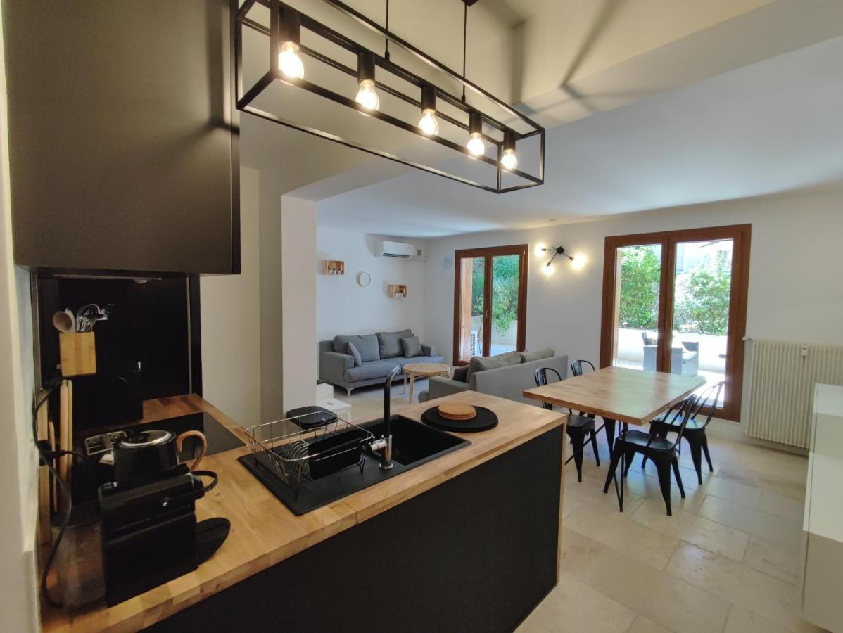 Le Thiers-Temps - Ac Clim - Grande Terrasse - Proche Theatres Apartment อาวีญง ภายนอก รูปภาพ
