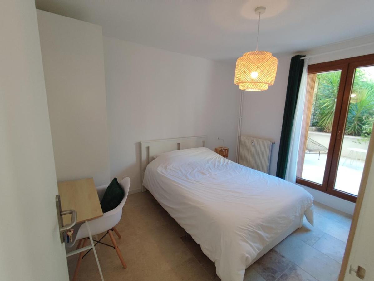 Le Thiers-Temps - Ac Clim - Grande Terrasse - Proche Theatres Apartment อาวีญง ภายนอก รูปภาพ