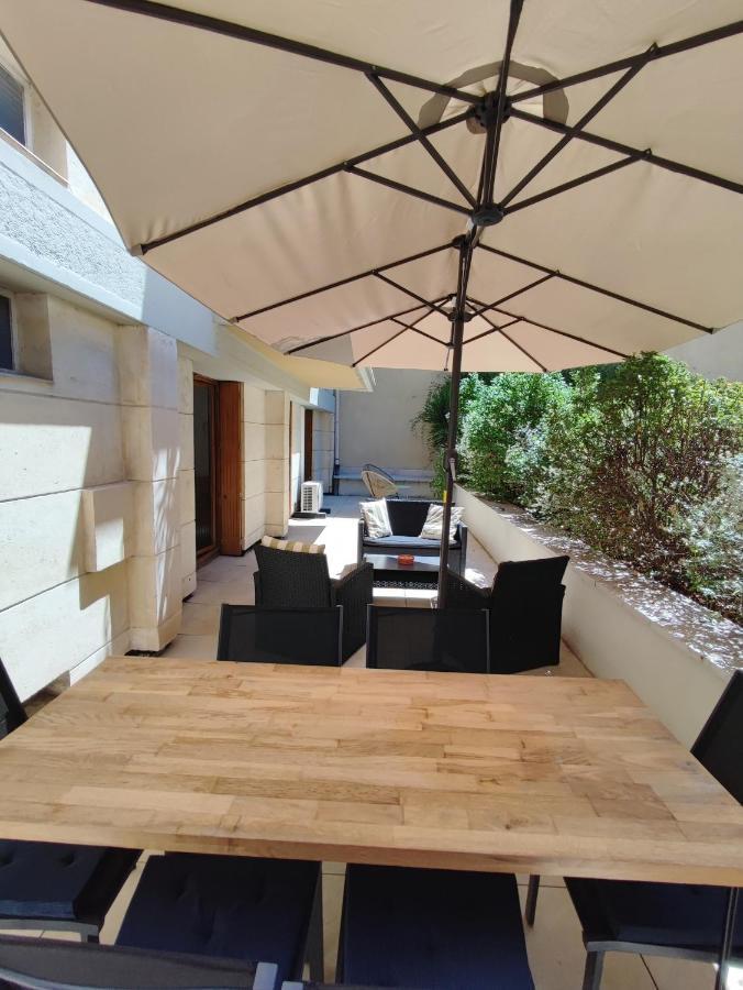 Le Thiers-Temps - Ac Clim - Grande Terrasse - Proche Theatres Apartment อาวีญง ภายนอก รูปภาพ